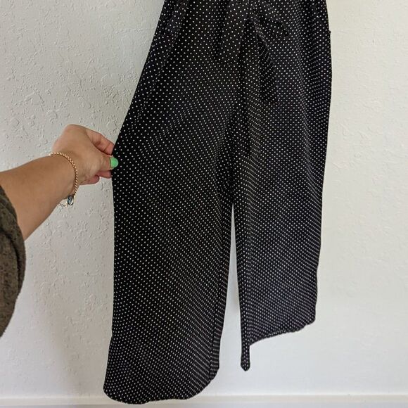 Women's Monteau Romper XS Dark Black White Polka Dots Capris Pant Button Pockets - Picture 3 of 8